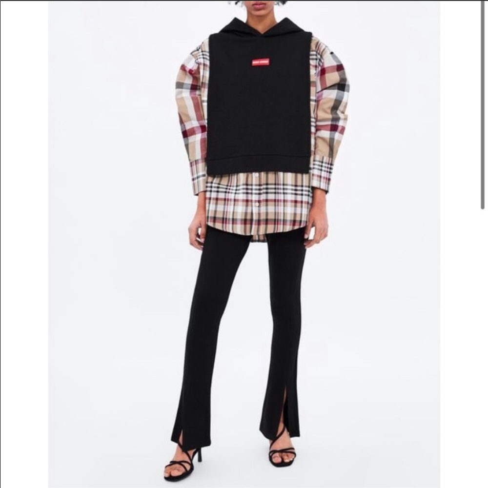 In search for this beautiful leggings pants